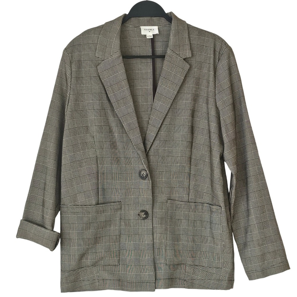 EVERLY Women's Plaid Blazer Jacket Long‎ Sleeve Oversized Size M